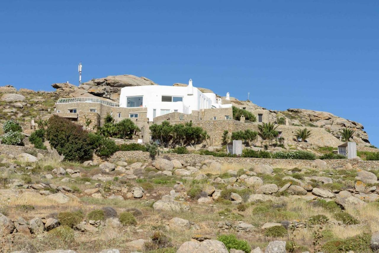 Jackie By The Pearls Collection * Mykonos Town