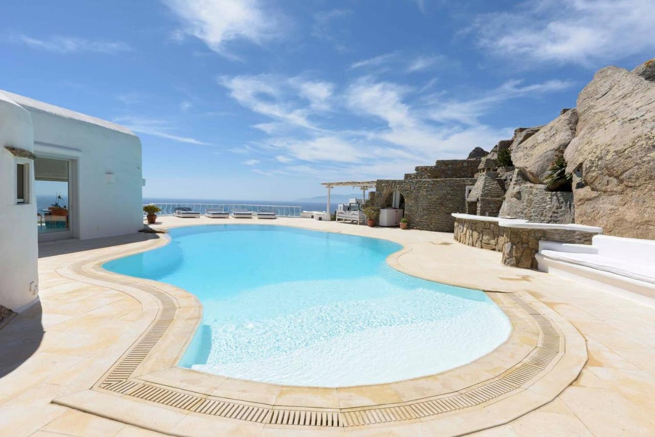 Jackie By The Pearls Collection Mykonos Town